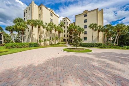 7008 Pelican Bay BLVD