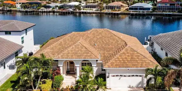 1157 Strawberry CT