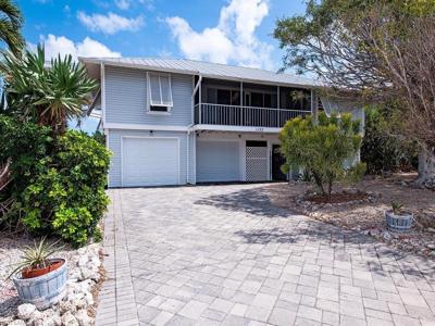 1132 Bond CT