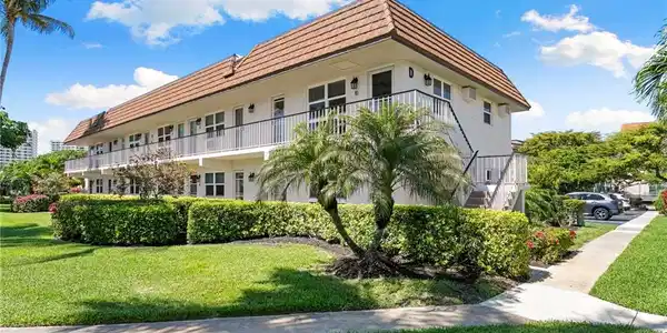 240 N Collier BLVD