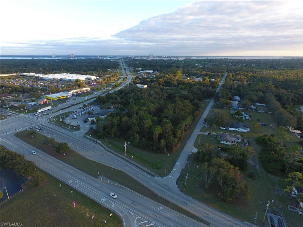 Image 4: Site is on the bottom right