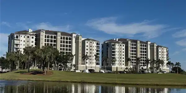11620 Court Of Palms