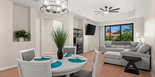 Image 3: A completely remodeled condo after the last tenant moved out it is now for sale