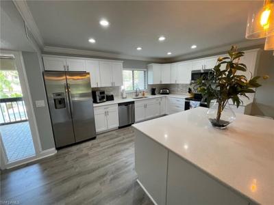4250 Steamboat BEND