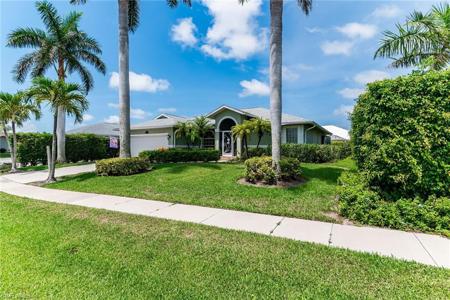 166 Delbrook WAY