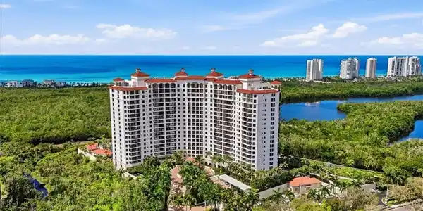 7575 Pelican Bay BLVD