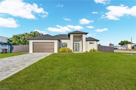 2 SE 20th CT