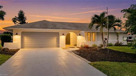 4129 Country Club BLVD