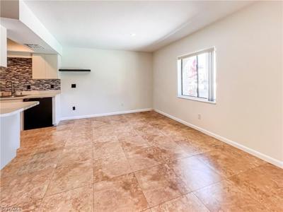 610 SW 47th