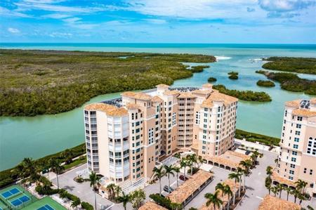 425 Dockside DR