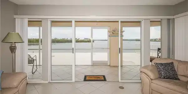 4895 Bonita Beach RD