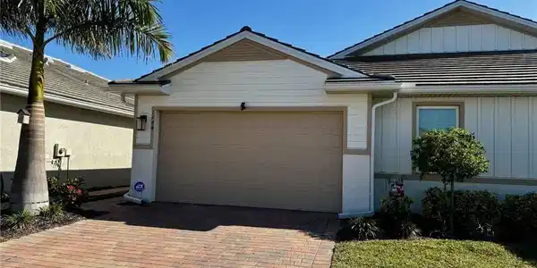 1144 Enbrook LOOP