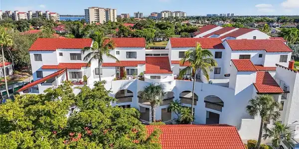 15120 Ports Of Iona DR