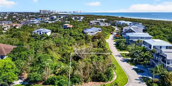707 Waterside DR
