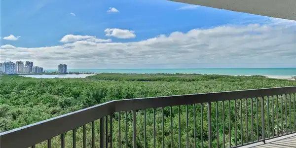 6001 Pelican Bay BLVD
