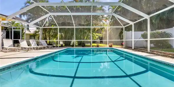 Image 2: Heated 15 x 30 pool