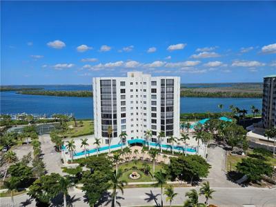 4183 Bay Beach LN