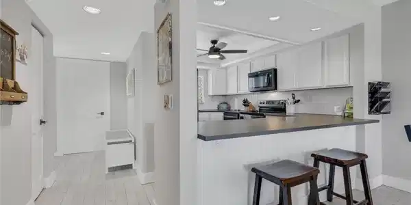 4586 Trawler CT