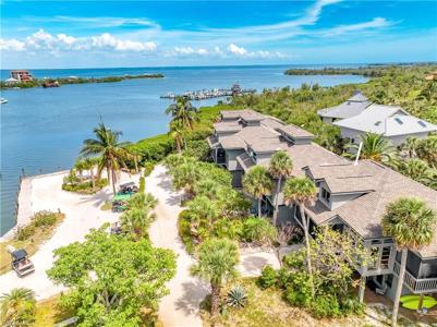 4481 Escondidio LN