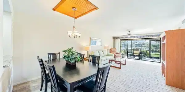 501 Lake Louise CIR