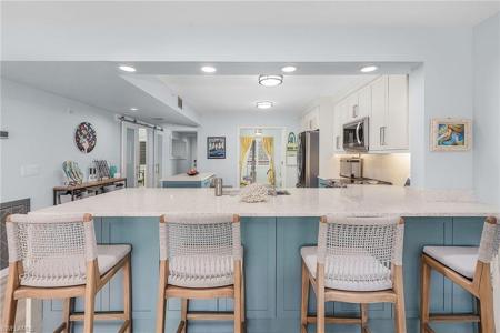 9435 Sunset Harbor LN