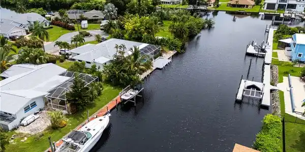 4380 Harbour TER