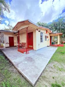 653 Howell Circle DR