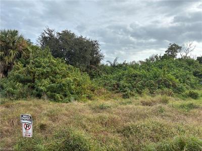 2408 Parkview DR