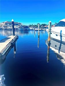 D21 Gulf Harbour Marina