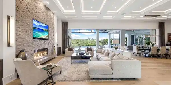 27221 Oak Knoll DR
