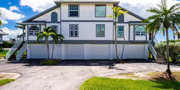 1653 Sand Castle RD