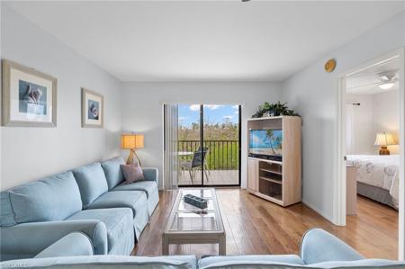 22676 Island Pines WAY