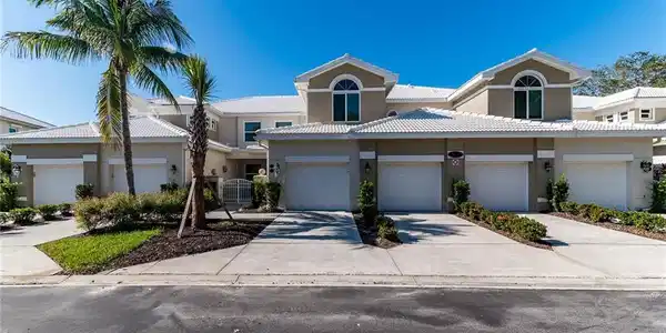4705 Hawks Nest WAY