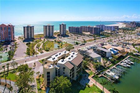 7307 Estero