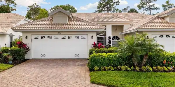 784 Wiggins Bay DR