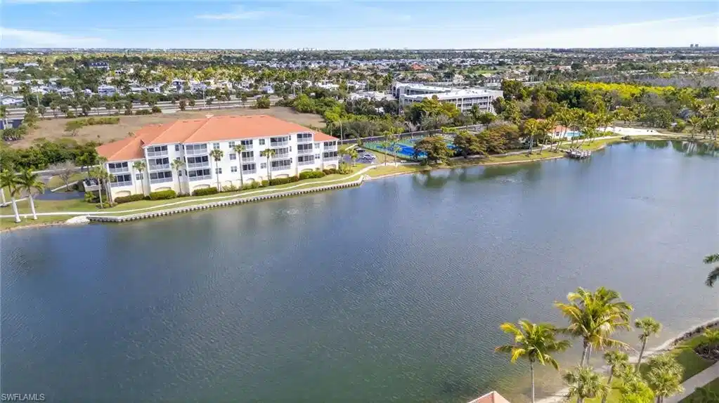 Image 1: Lake View