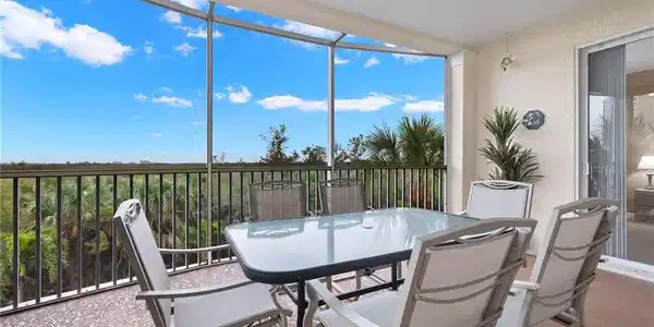 20061 Sanibel View CIR