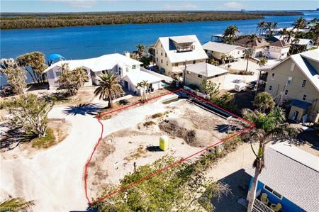 132 Andre Mar DR