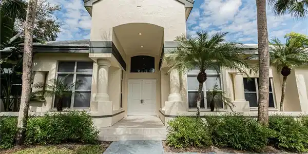 3310 Riverpark CT