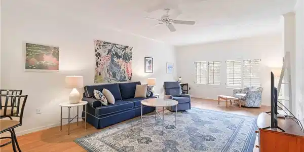 Image 2: Living Room
