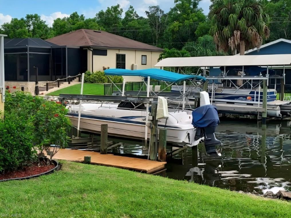 Image 2: DIRECT GULF ACCESS for the serious boater/fisherman (boat NOT included)