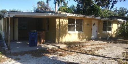 221 Labelle AVE