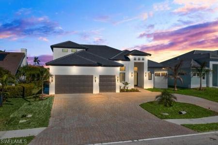 2133 Cape Coral PKWY W