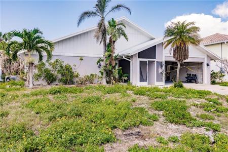7864 Buccaneer DR