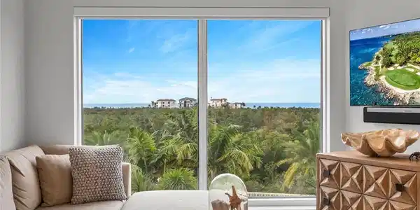 7575 Pelican Bay BLVD