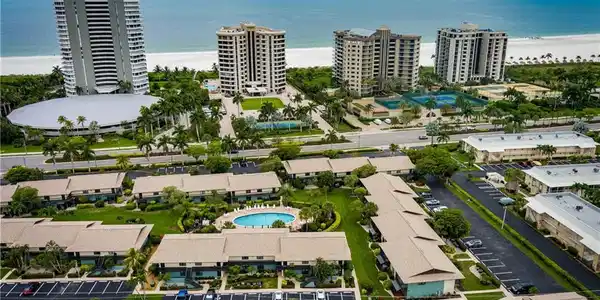 Image 2: Proximity to the Gulf