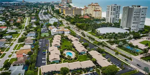 Image 3: JW Marriott close by
