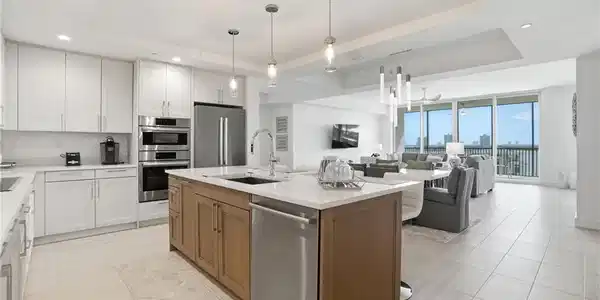 4142 Bay Beach LN