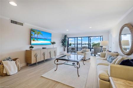 3430 Gulf Shore N