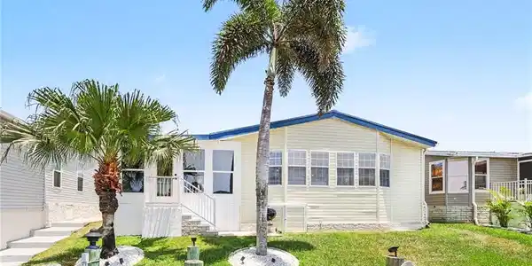 17550 Canal Cove CT